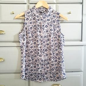 Banana Republic pale pink sleeveless blouse top 🌸